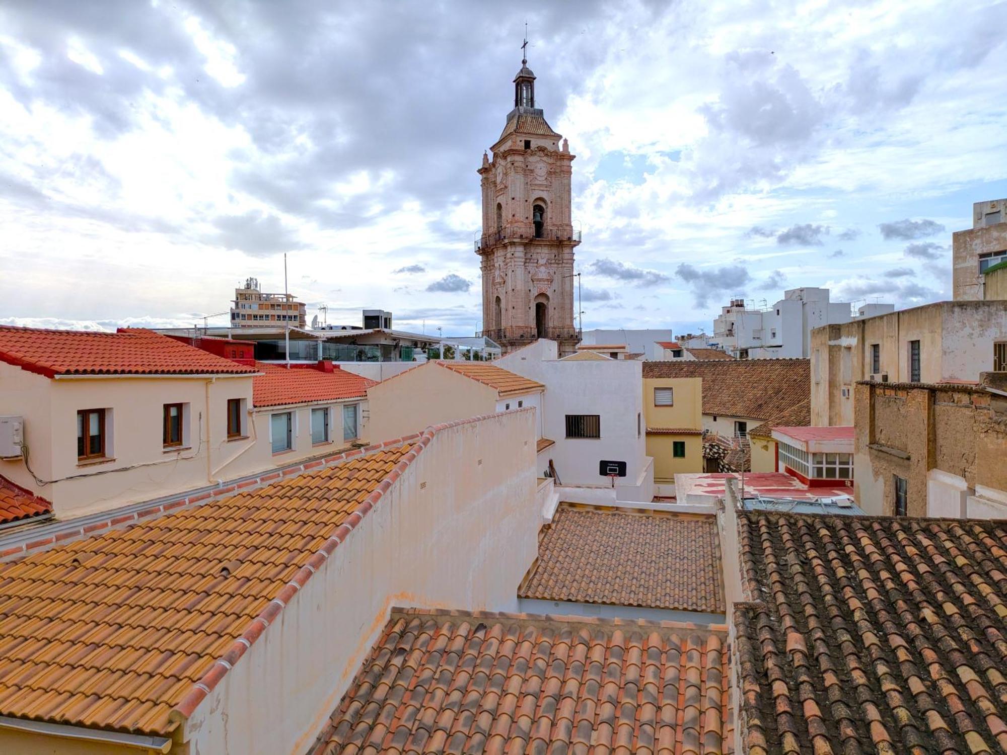 Torre San Juan By Dossan Appartments Малага Екстериор снимка